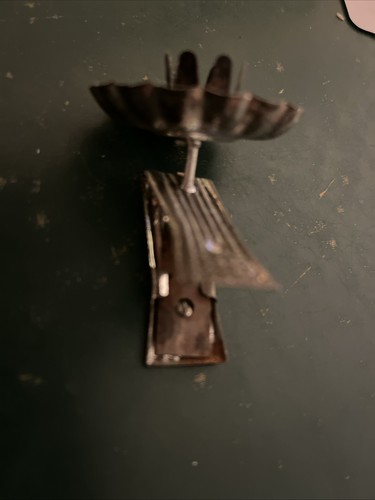 Uralter kerzenhalter - 1,