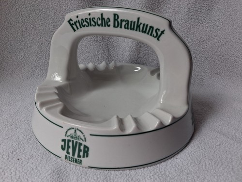 Jever pilsener stammtisch - jever,