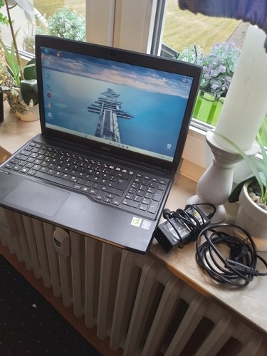 Laptop fujitsu 4gb - fujitsu,