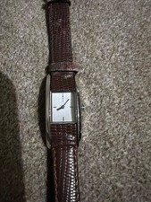 Elegante DKNY Damenuhr