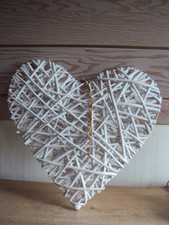 GROßES WEIßES WEIDENHERZ