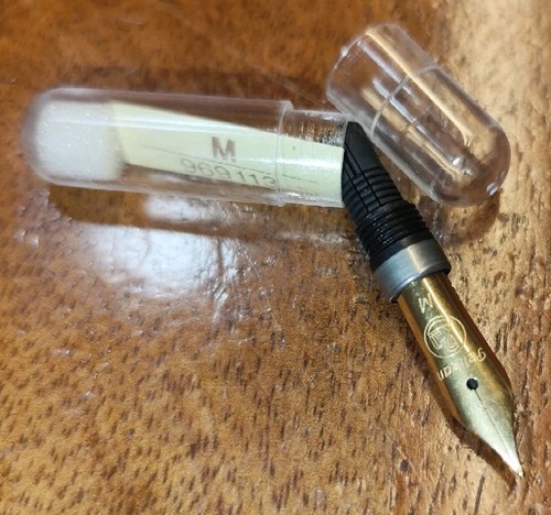 Pelikan m200 feder - pelikan, "m"