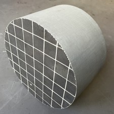 DPF Dieselpartikelfilter Universalkern SiC-Material Universaltyp für LKW und SUV