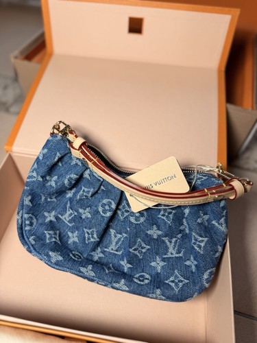 Louis vuitton porchette valley - vuitton,