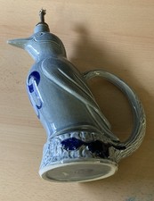 Schluckspecht Flasche mit Ausgiesser. Likörflasche in Form eines Vogels