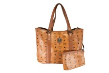 ✅MCM SHOPPER MEDIUM POCHETTE