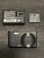 RICOH R10 Old Con Digital