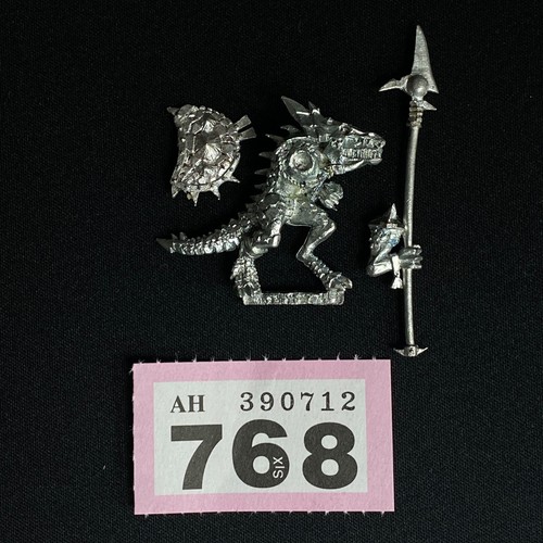 Saurus tempelwächter - saurus,