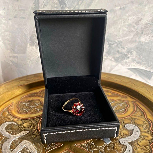 Goldring 585 vintage mit roten - 585,