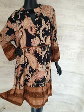 Gemustertes Paisley- Kleid