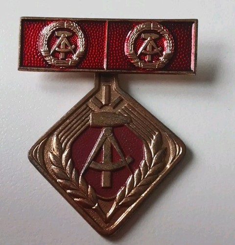 Ddr orden aktivist der - orden,