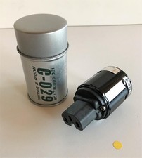 Oyaide 029 iec - 029,