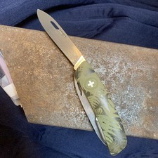 SWIZA Taschenmesser C05  mit Camouflage Oliv Griffschalen Neu/Ovp