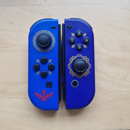 Nintendo joy con the - the, legend