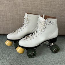 ROLLER DERBY Rollschuhe