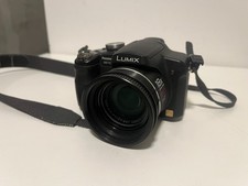 Panasonic LUMIX DMC-FZ18 SuperZoom Digitalkamera - Schwarz. Leica Objektiv