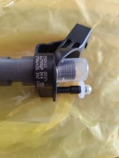 Einspritzdüse Injektor VW Crafter 2.5 TDI 5 Zyl. 0445115028 0445115029 076130277