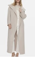 Calvin Klein Oversize Mantel