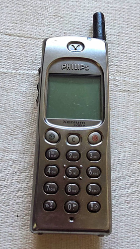 Philips xenium tastenhandy - xenium, 9@9