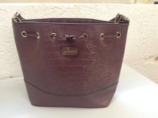 Guess - Damen Handtasche - Flieder - Top ab 1 € !!!