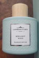 Lawrence Grey Home, Luxus