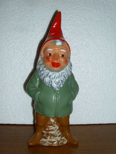 Gartenzwerg aus ton 1991 - 1,