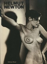 Helmut Newton. Mit einem Text