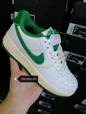 Nike Air Force 1 '07 LV8
