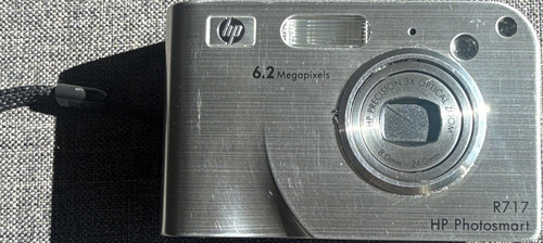 Photosmart r717 - hp,