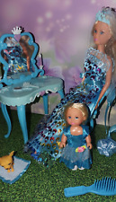 Barbie & Co.: Steffi „Himmelblau“ mit Evi &Schminktisch, Set, sehr guter Zustand