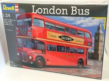 Revell 1/24 Scale Model Bus Kit 07651 - London Bus