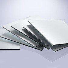 KÜCHENRÜCKWAND (60 €/m²)