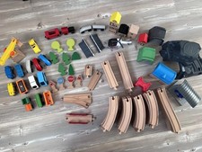 Riesiges Holzeisenbahn Set