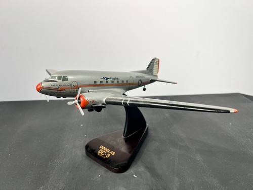 Douglas dc 3 holz - dc-3,