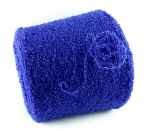 360g boucle wolle - 70€/kg,