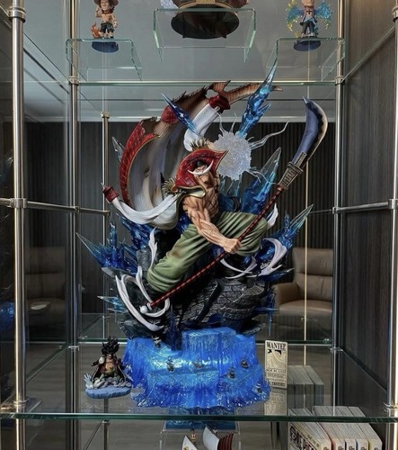 Resin statue one piece - resin,
