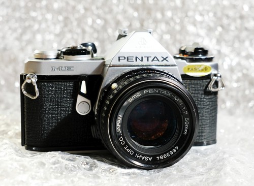 Pentax mit objektiv - me, 1.7