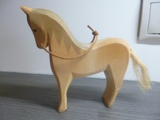 Ostheimer Holzfigur Pferd mit