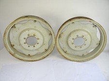 2 x Felgen (8Loch) Pflegeräder W10x36 von Kromag Verstellfelgen Traktor 10x36