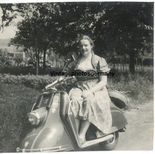 Z1026 Foto 60er Jahre Vespa