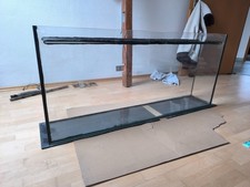 Aquarium 137x25x62
