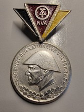 DDR Orden Medaille NVA