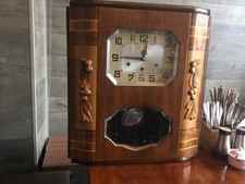 Französische Wanduhr