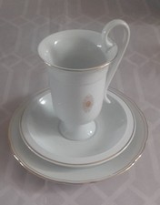 6 Schwanenhalstassen Burg