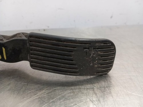 A9063000404 gaspedal