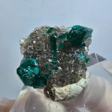 Seltene Dioptas XX, Calcit