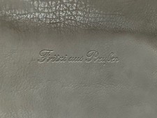 Handtasche von Fritzi aus Preußen in Khaki- Beige, vegan und als Clutch tragbar