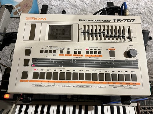 Roland 707 mit modifikation - tr,