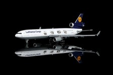 YY Wings YY1116F 1:400