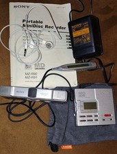 Silber Sony MZ-R90 MiniDisc